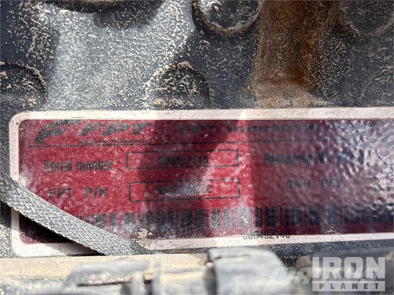 CASE 586H Vanterenski viljuškar