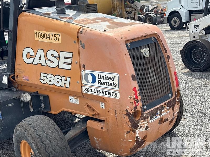 CASE 586H Vanterenski viljuškar