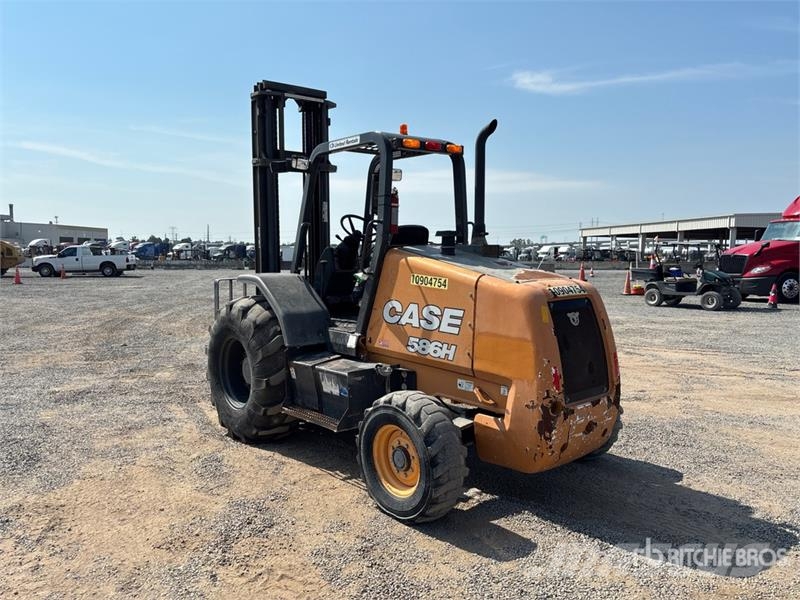 CASE 586H 6000 lb 4x2 Rough Terrain Forklift Arazi tipi forklift