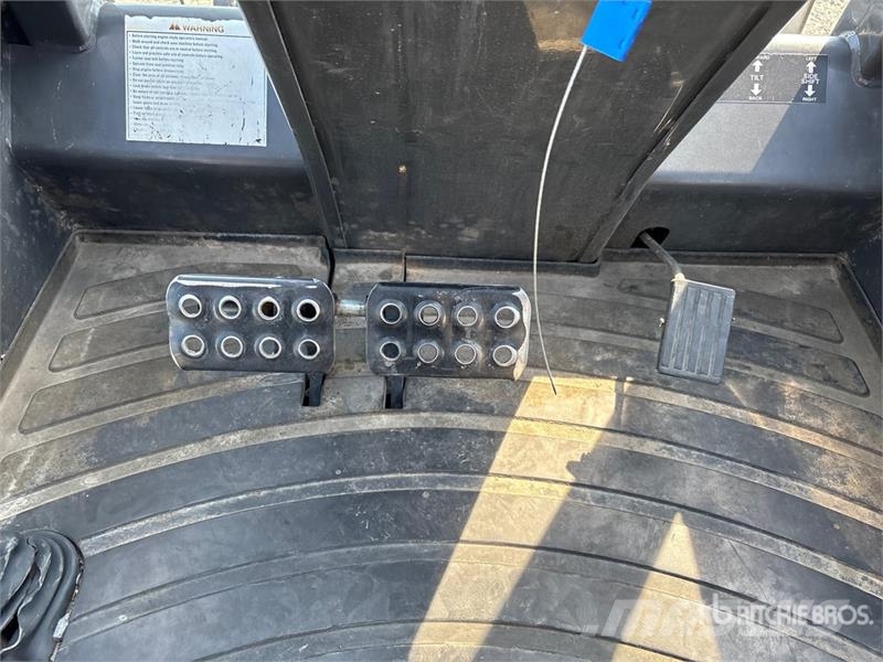 CASE 586H 6000 lb 4x2 Rough Terrain Forklift Arazi tipi forklift