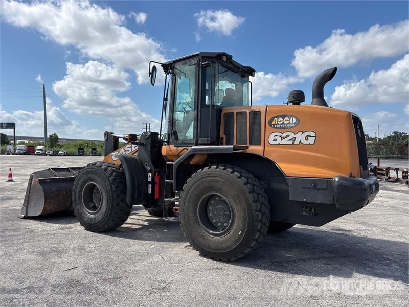CASE 621G Wheel Loader Gumikerekes homlokrakodók