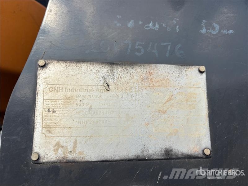 CASE 621G Wheel Loader Gumikerekes homlokrakodók