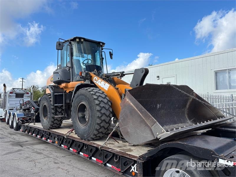CASE 621G Wheel Loader Gumikerekes homlokrakodók