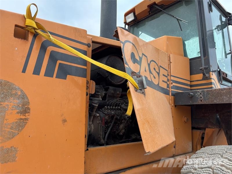 CASE 721C Wheel Loader Kolové nakladače