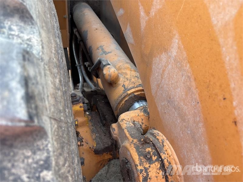 CASE 721C Wheel Loader Kolové nakladače