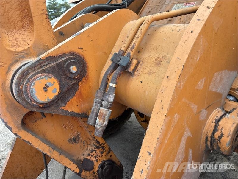 CASE 721C Wheel Loader Kolové nakladače