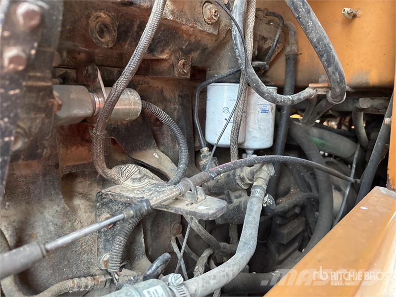 CASE 721C Wheel Loader Kolové nakladače