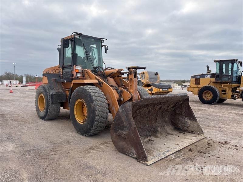 CASE 721C Wheel Loader Kolové nakladače
