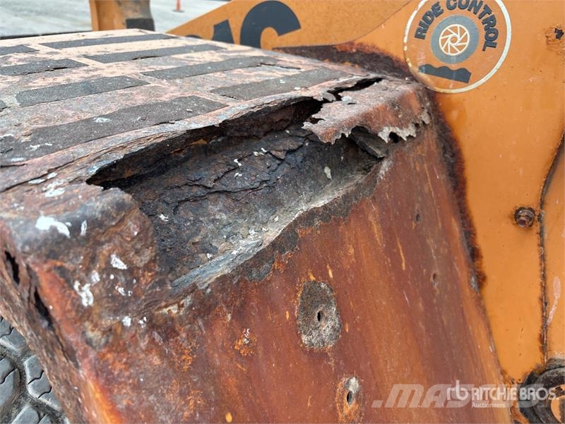 CASE 721C Wheel Loader Kolové nakladače
