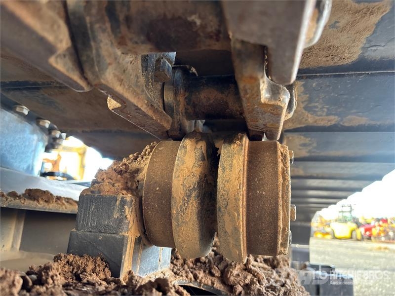 CASE CX140D Tracked Excavator Kāpurķēžu ekskavatori