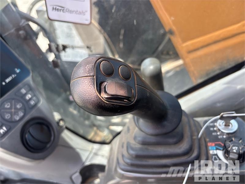 CASE CX145D SR Tracked Excavator 履带挖掘机
