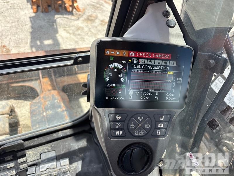 CASE CX145D SR Tracked Excavator 履带挖掘机