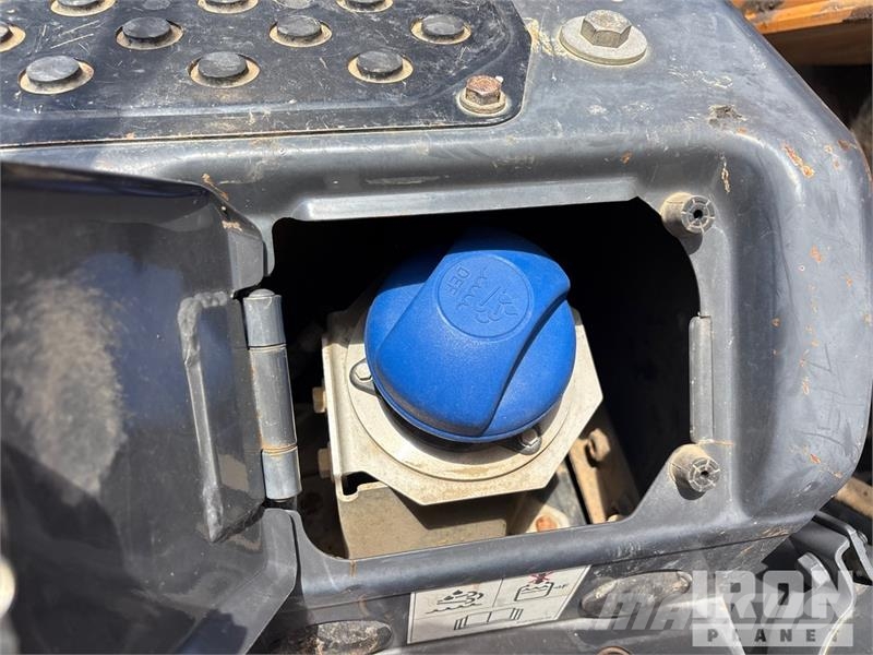 CASE CX145D SR Tracked Excavator 履带挖掘机