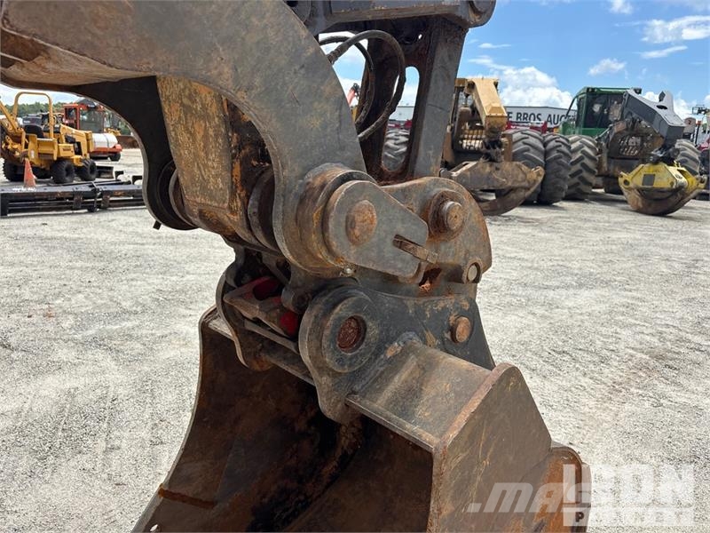 CASE CX145D SR Tracked Excavator 履带挖掘机