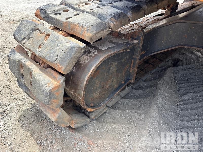 CASE CX145D SR Tracked Excavator 履带挖掘机