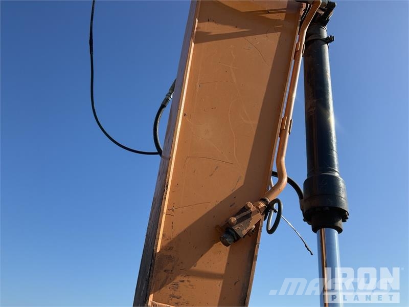 CASE CX210D Lánctalpas kotrók