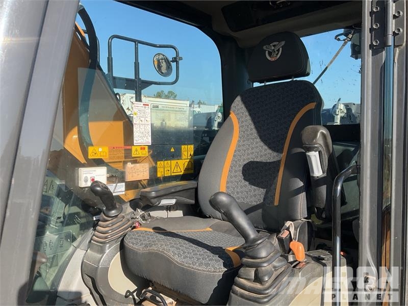 CASE CX210D Lánctalpas kotrók