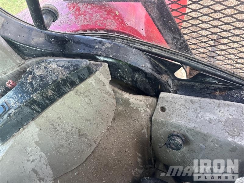 Case IH MXM140 Traktori