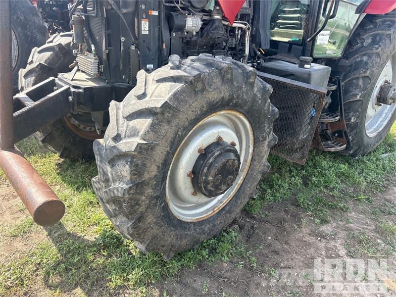 Case IH MXM140 Traktori