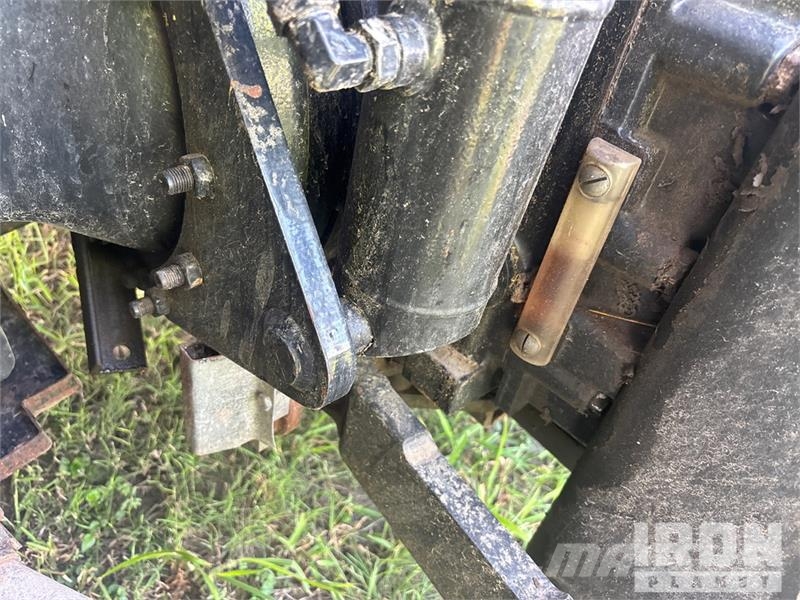 Case IH MXM140 Traktori