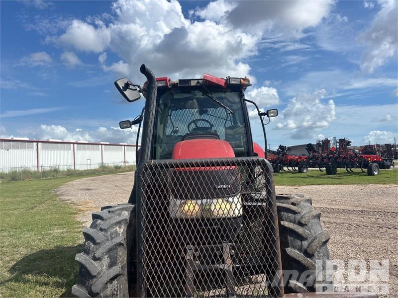 Case IH MXM140 Traktori