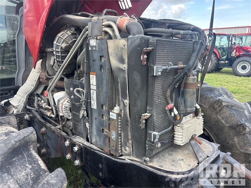 Case IH MXM140 Traktori