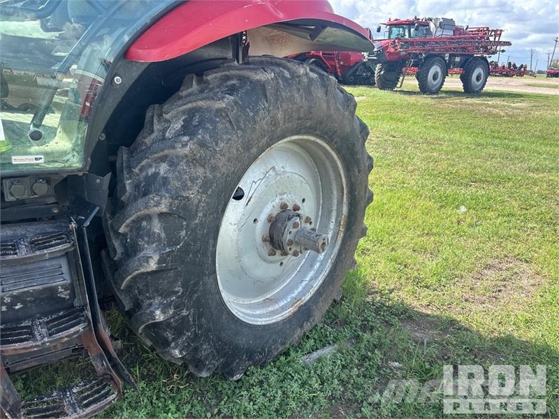 Case IH MXM140 Traktori