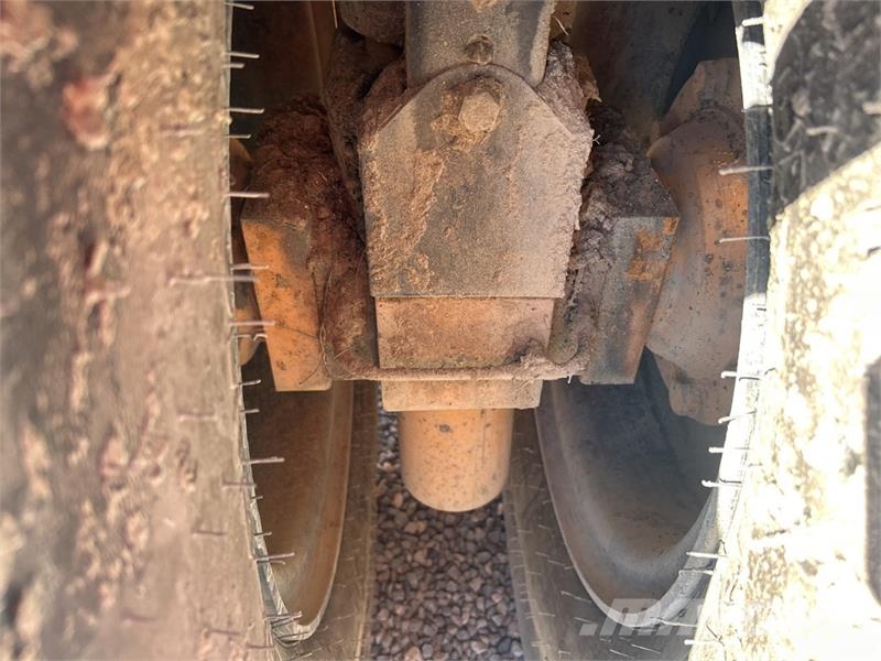CASE PT240D 8 Wheel Pneumatic Roller Pneumatikus kerekes hengerek