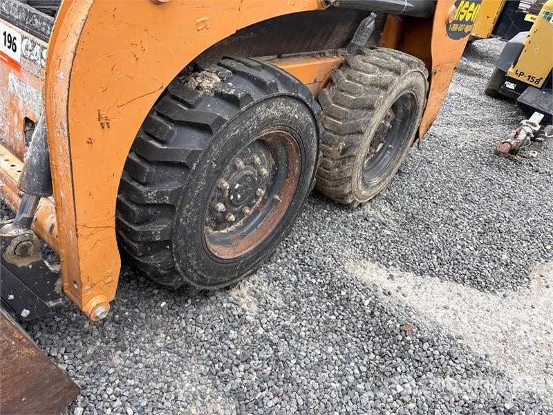 CASE SR160 Skid steer mini utovarivači