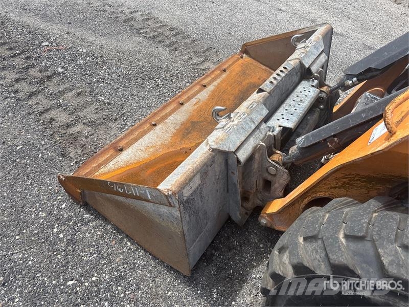 CASE SR210 Skid steer mini nakladalci