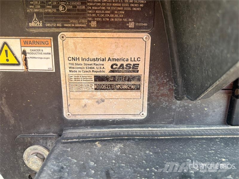 CASE SV211E Padfoot Drum Compactor Vieno būgno volai