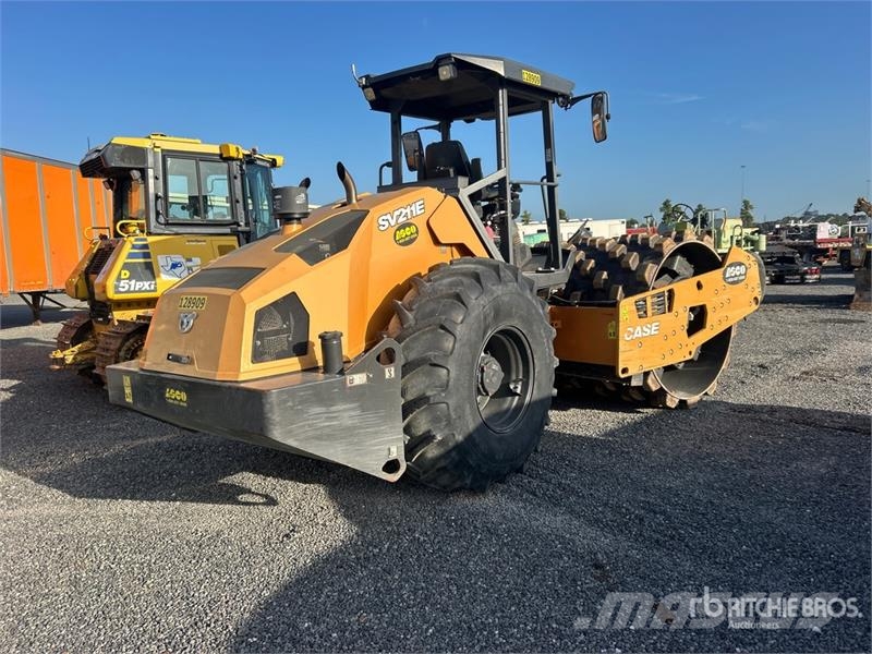 CASE SV211E Padfoot Drum Compactor Valjci sa jednim bubnjem