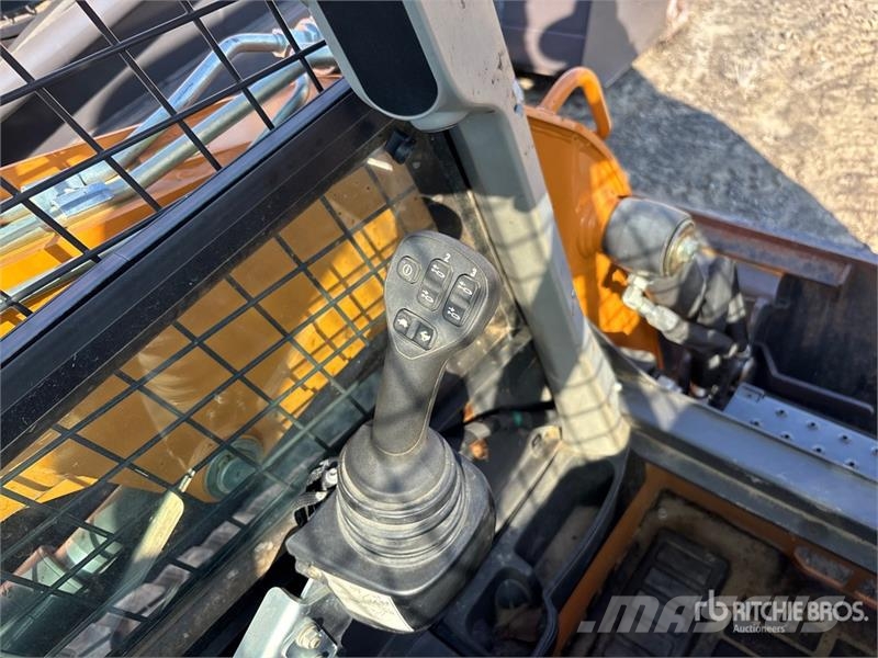 CASE TR270B Skid steer mini nakladalci