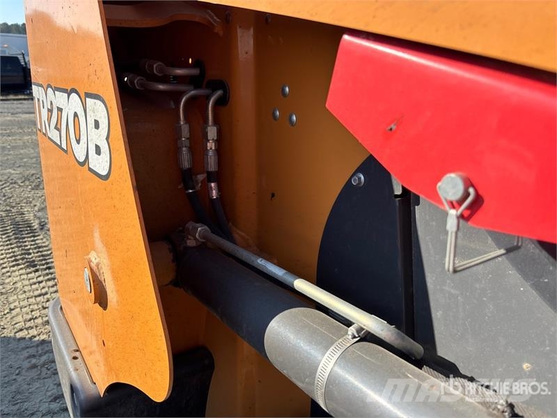 CASE TR270B Skid steer mini nakladalci