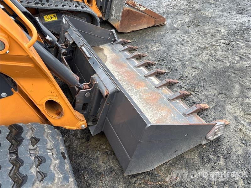 CASE TR340B Kompaktlaadurid