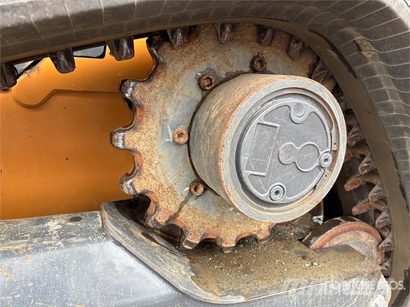 CASE TR340B Kompaktlaadurid