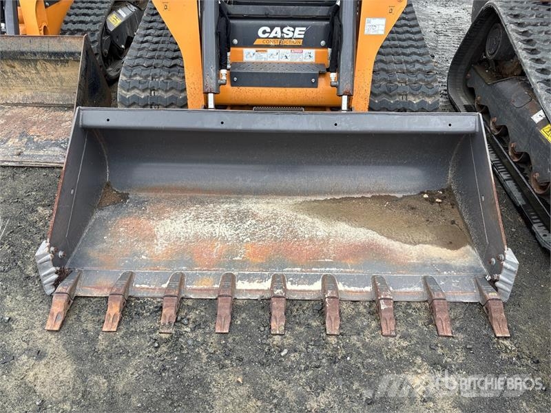 CASE TR340B Kompaktlaadurid
