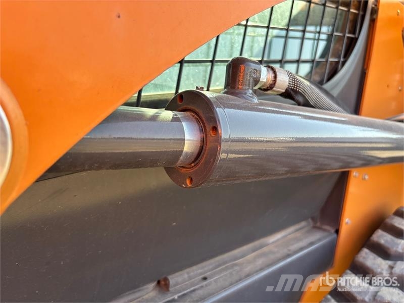 CASE TR340B Skid steer mini nakladalci