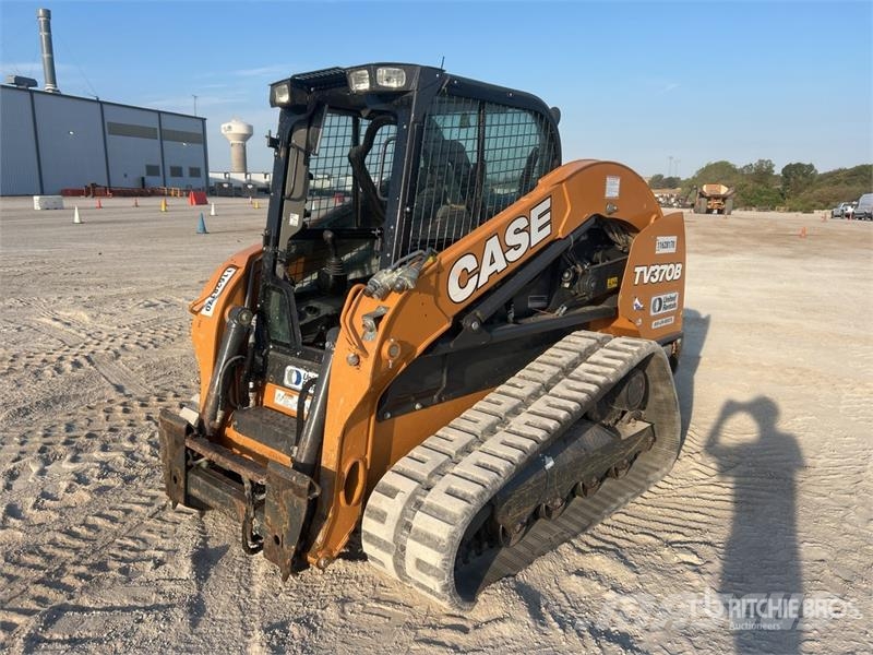 CASE TV370B Two-Speed Compact Track Loader Skid steer mini nakladalci