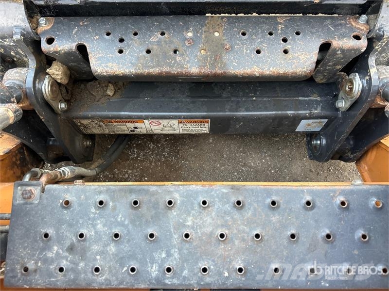 CASE TV370B Two-Speed Compact Track Loader Minilæsser - skridstyret