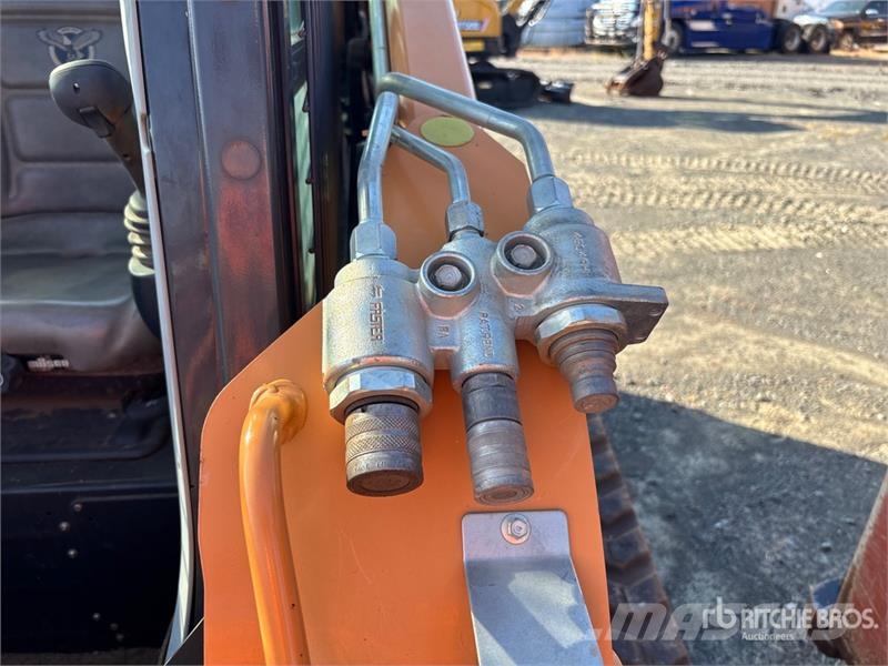 CASE TV370B Two-Speed Compact Track Loader Skid steer mini nakladalci