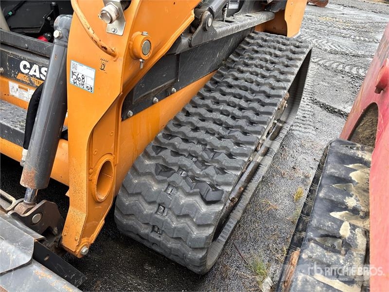 CASE TV370B Two-Speed Compact Track Loader Kompaktlaadurid