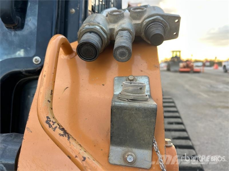 CASE TV370B Two-Speed Compact Track Loader Minilæsser - skridstyret