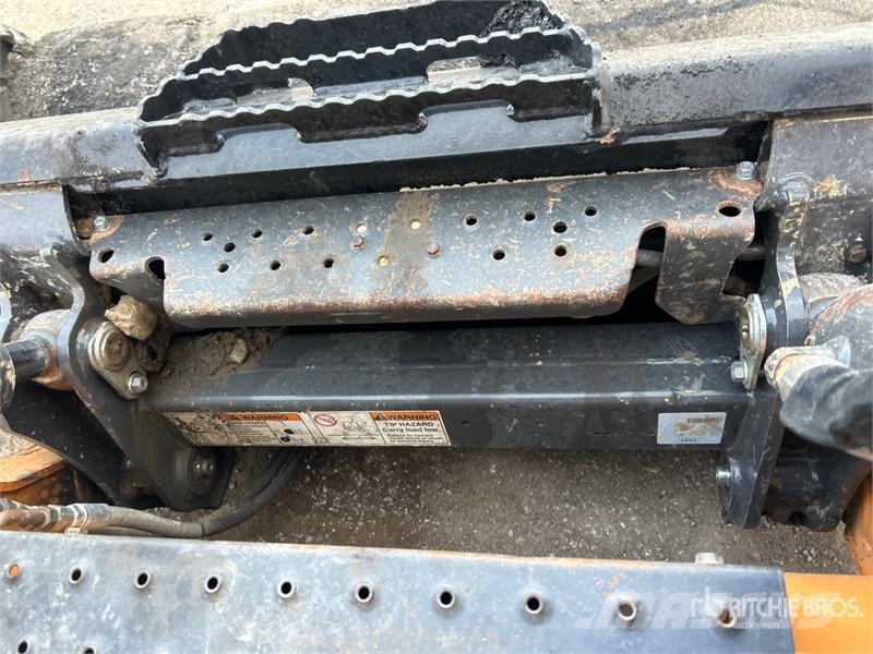 CASE TV370B Two-Speed Compact Track Loader Minilæsser - skridstyret