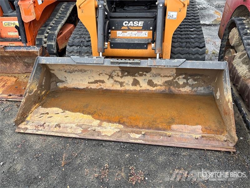 CASE TV370B Two-Speed Compact Track Loader Kompaktlaadurid