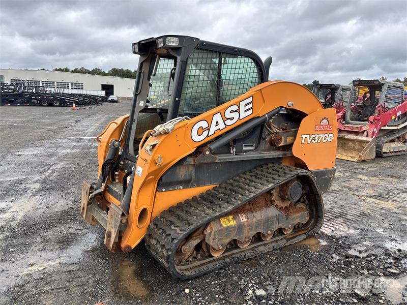 CASE TV370B Two-Speed Compact Track Loader Kompaktlaadurid