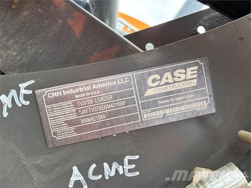 CASE TV370B Two-Speed Compact Track Loader Kompaktlaadurid