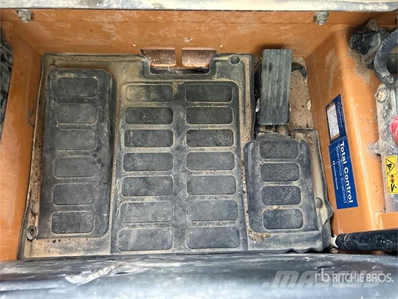 CASE TV370B Two-Speed Compact Track Loader Minilæsser - skridstyret