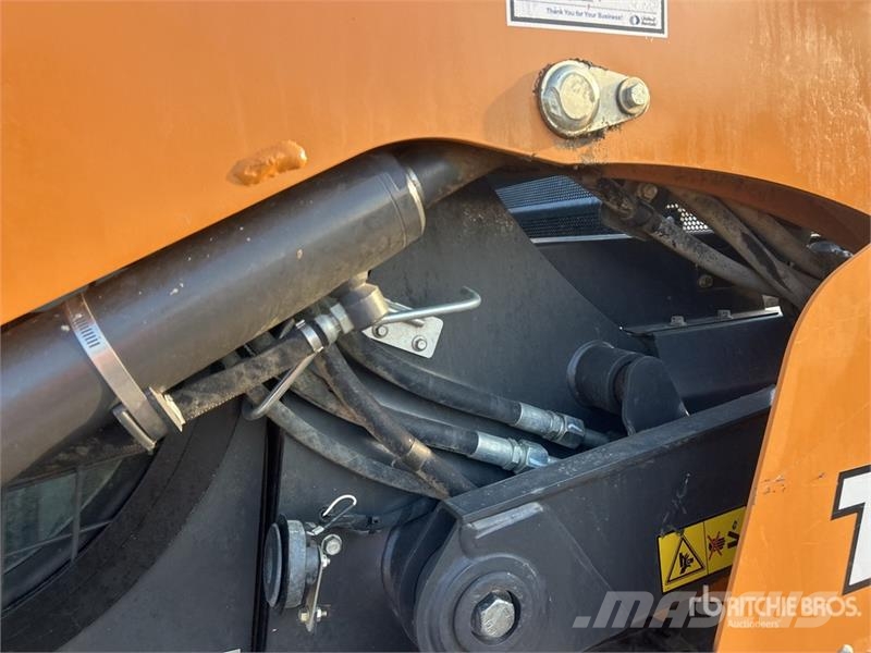CASE TV370B Two-Speed Compact Track Loader Skid steer mini nakladalci
