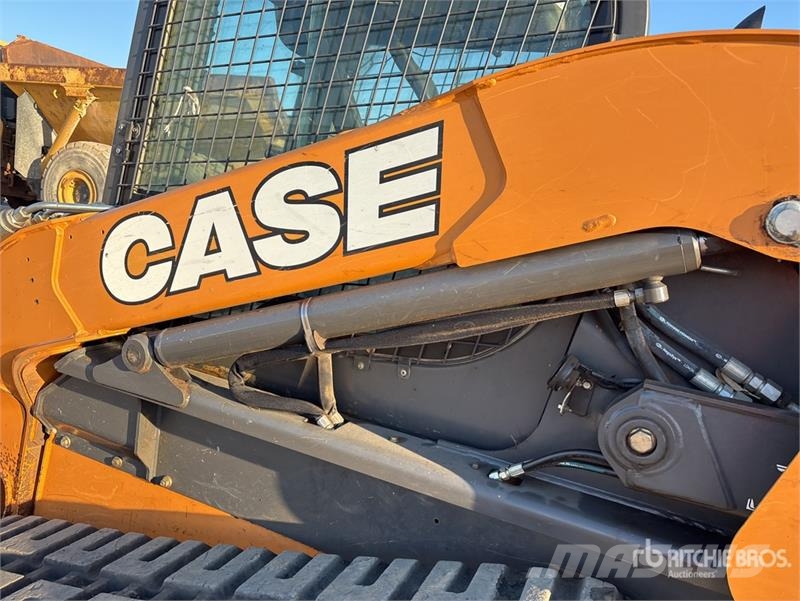 CASE TV380 Two-Speed Compact Track Loader Skid steer mini utovarivači